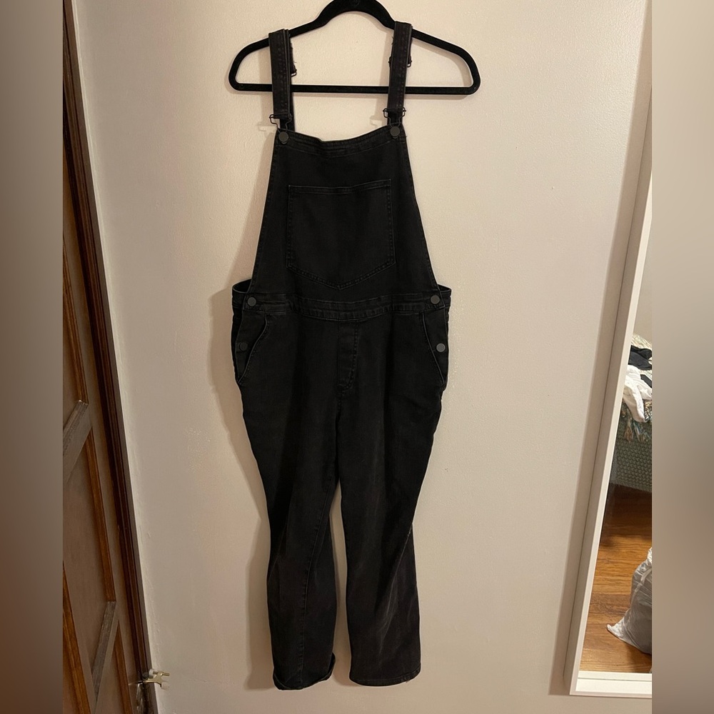 Urban Outfitters black overalls
